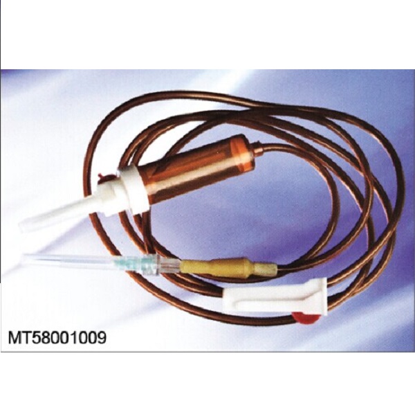 High Quality Disposable Infusion Set with CE&ISO Certification (MT58001009)